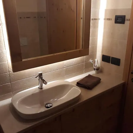 Gai De Sora Bio Charming 4* Miane